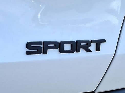 Used 2023 Honda HR-V Sport image 30