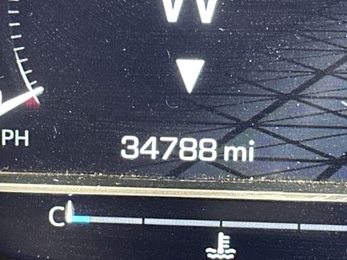 Certified 2023 GMC Yukon SLT w/ Max Trailering Package image 5