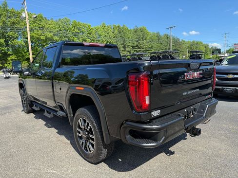 Used 2022 GMC Sierra 2500 AT4 AWD/4WD image 10