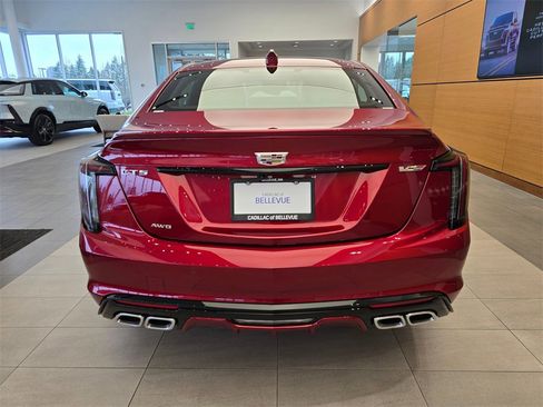 New 2026 Cadillac CT5 V w/ Technology Package image 4