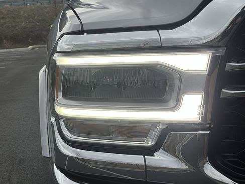 Used 2022 RAM 3500 Laramie image 49