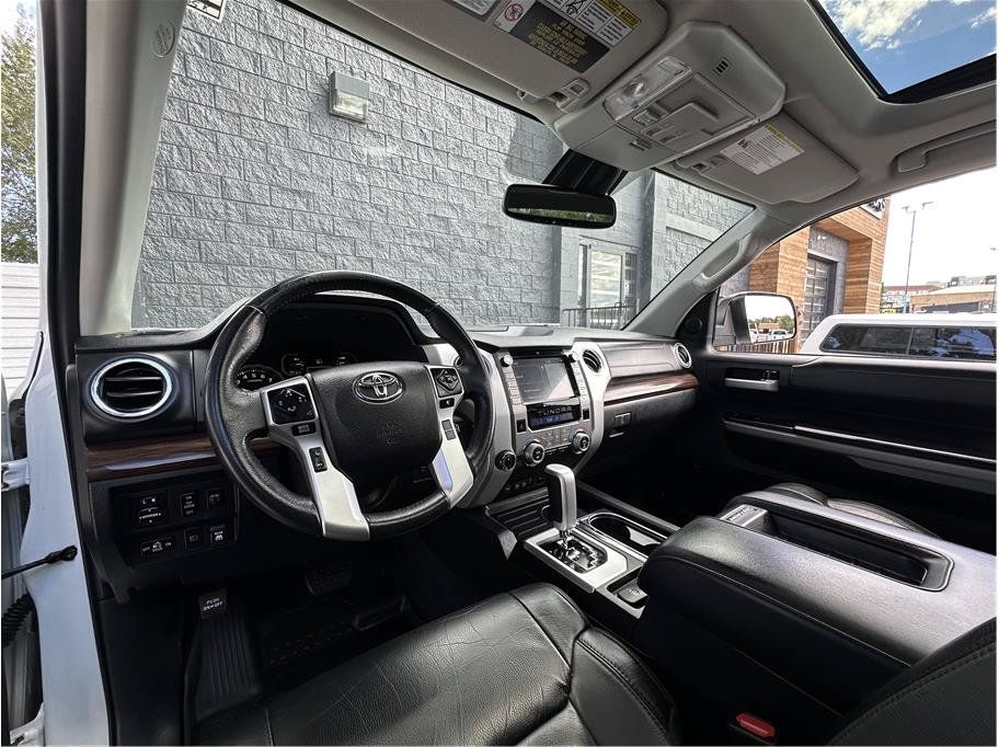 Used 2021 Toyota Tundra Limited w/ Limited Premium Package AWD/4WD image 2