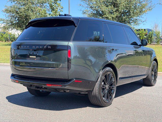 Used 2025 Land Rover Range Rover Long Wheelbase SE AWD/4WD image 9