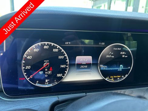 Used 2020 Mercedes-Benz E 350 Sedan image 11