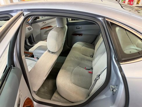 Used 2006 Buick LaCrosse CX image 5