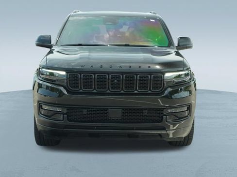 Used 2024 Jeep Wagoneer L Series II w/ Convenience Group I AWD/4WD image 2