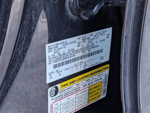 Used 2024 Ford Expedition Max XLT image 42