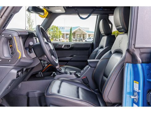 Used 2024 Ford Bronco Badlands AWD/4WD image 15