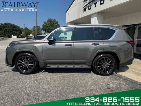 Used 2023 Lexus LX 600 F Sport w/ Accessory Package (Z1) image 9