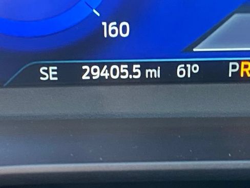 Used 2021 Ford Escape SEL w/ Technology Package AWD/4WD image 27