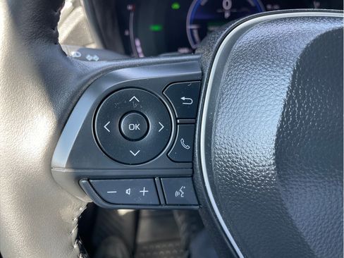 Certified 2026 Toyota Corolla Cross AWD Hybrid w/ Moonroof Package image 18