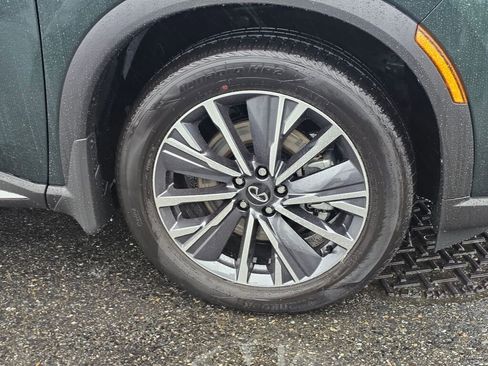 New 2026 INFINITI QX60 Luxe image 9