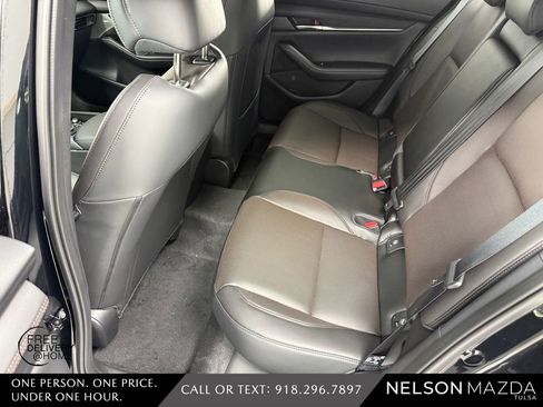 New 2026 MAZDA MAZDA3 2.5 S Hatchback w/ Premium Pkg image 35