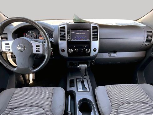 Used 2019 Nissan Frontier SV RWD image 14