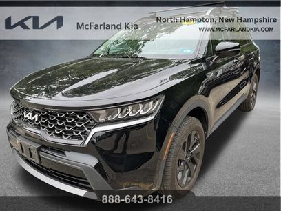 Used 2023 Kia Sorento S w/ Panoramic Sunroof Package