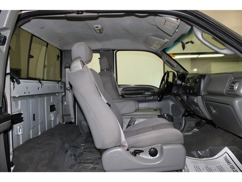 Used 2007 Ford F250 Lariat image 19