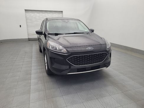 Used 2021 Ford Escape SE image 14