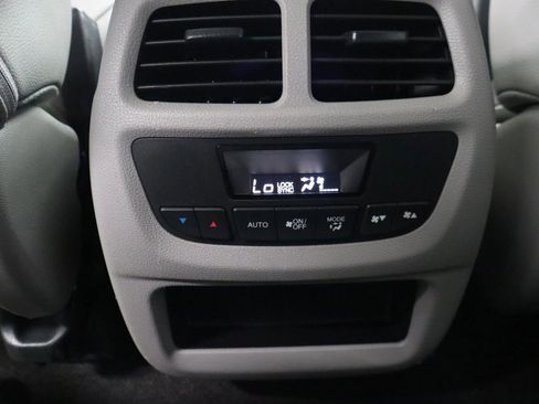 Used 2016 Honda Pilot EX-L image 31