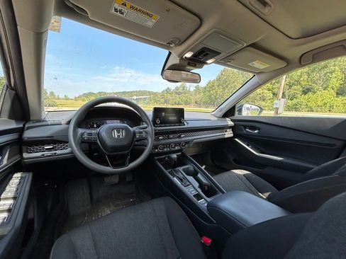 Used 2024 Honda Accord EX image 6