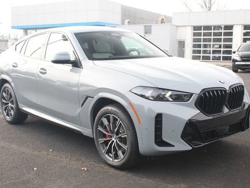 New 2026 BMW X6 xDrive40i w/ Climate Comfort Package image 1
