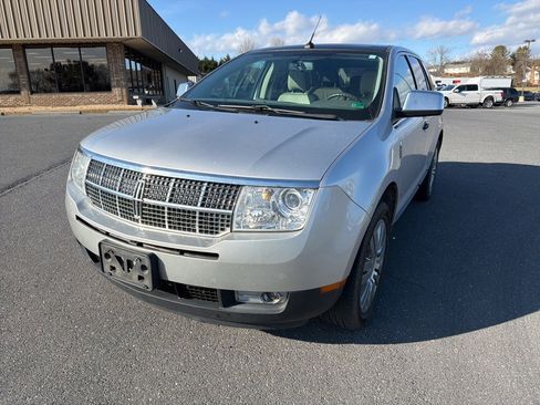 Used 2009 Lincoln MKX Base image 1
