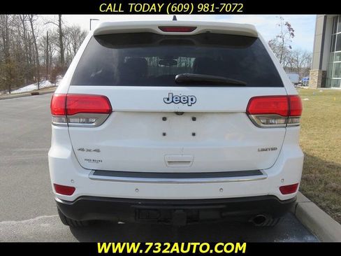 Used 2015 Jeep Grand Cherokee Limited w/ Trailer Tow Group IV image 8