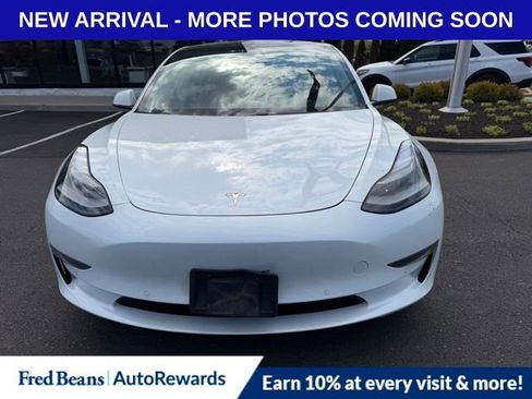 Used 2021 Tesla Model 3 Standard Range Plus image 2