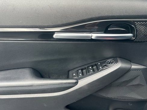 Used 2021 Kia Seltos S image 15