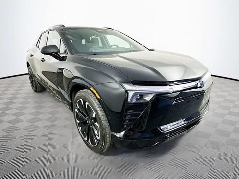 Used 2025 Chevrolet Blazer EV RS AWD/4WD image 4