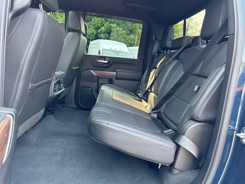 Used 2022 Chevrolet Silverado 3500 High Country w/ Technology Package AWD/4WD image 31