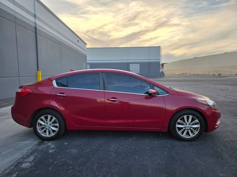 Used 2014 Kia Forte EX image 4