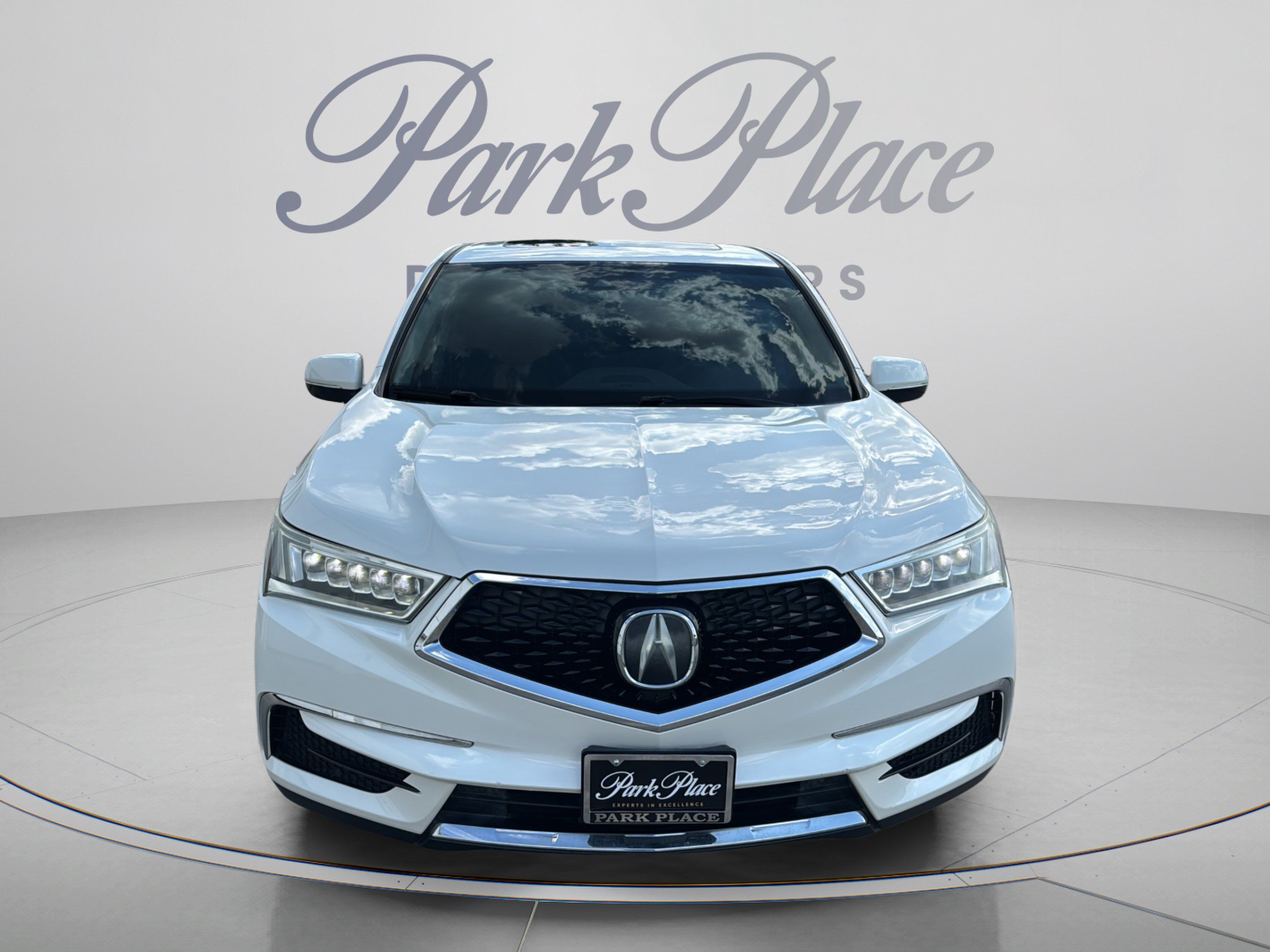 Used 2018 Acura MDX w/ Technology Package FWD image 9