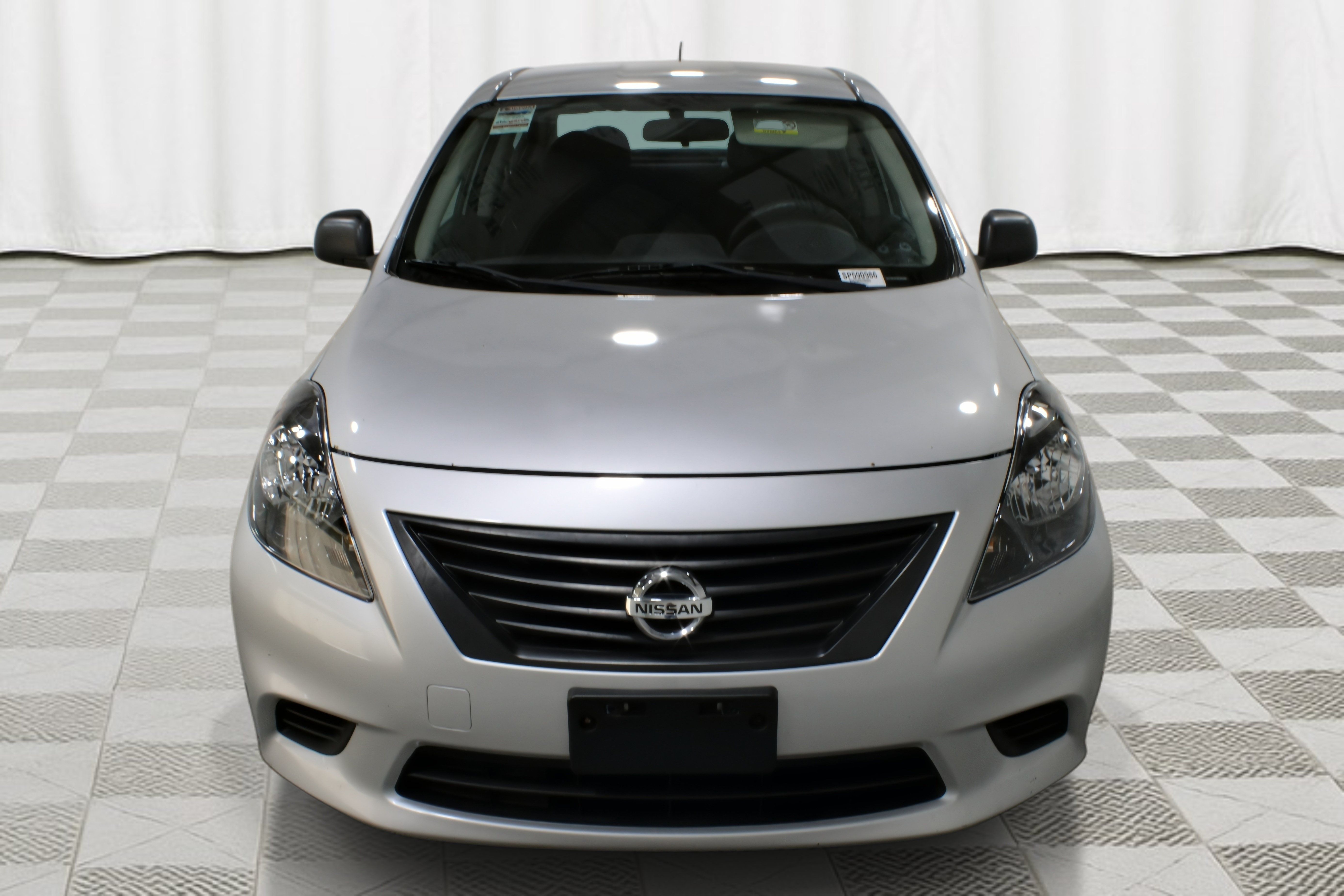 Used 2014 Nissan Versa S Plus FWD image 8