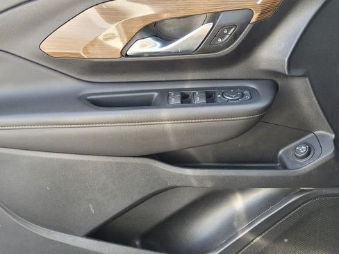 Used 2020 GMC Terrain SLE w/ Driver Convenience Package FWD image 29