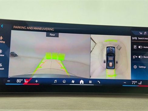 Used 2025 BMW 330i xDrive Sedan image 46