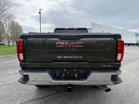 Used 2021 GMC Sierra 3500 SLE w/ SLE Value Package image 4