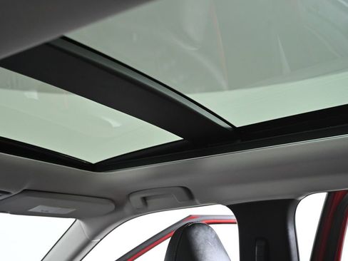 Used 2024 Mitsubishi Outlander SEL image 32