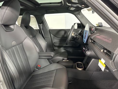 New 2026 MINI Cooper S image 24