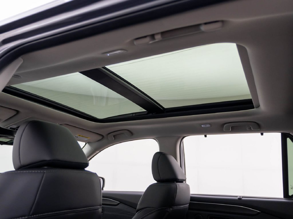New 2026 Honda Pilot Touring image 20