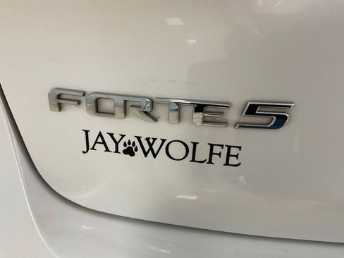Used 2016 Kia Forte SX w/ SX Premium Technology Package FWD image 24