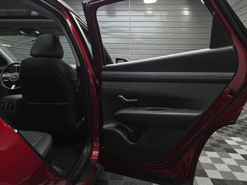 Used 2025 Hyundai Tucson SEL AWD/4WD image 35