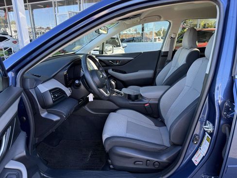 Used 2020 Subaru Outback Premium image 11