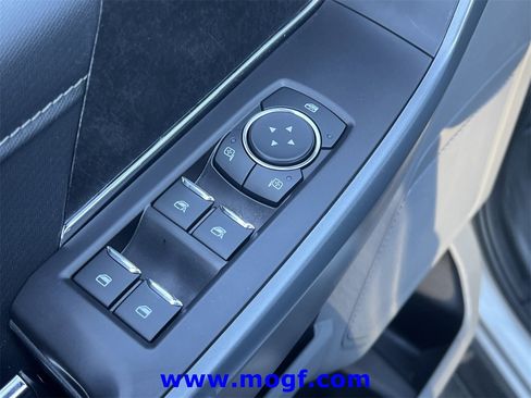 Certified 2022 Ford F150 XLT w/ Equipment Group 302A High image 22