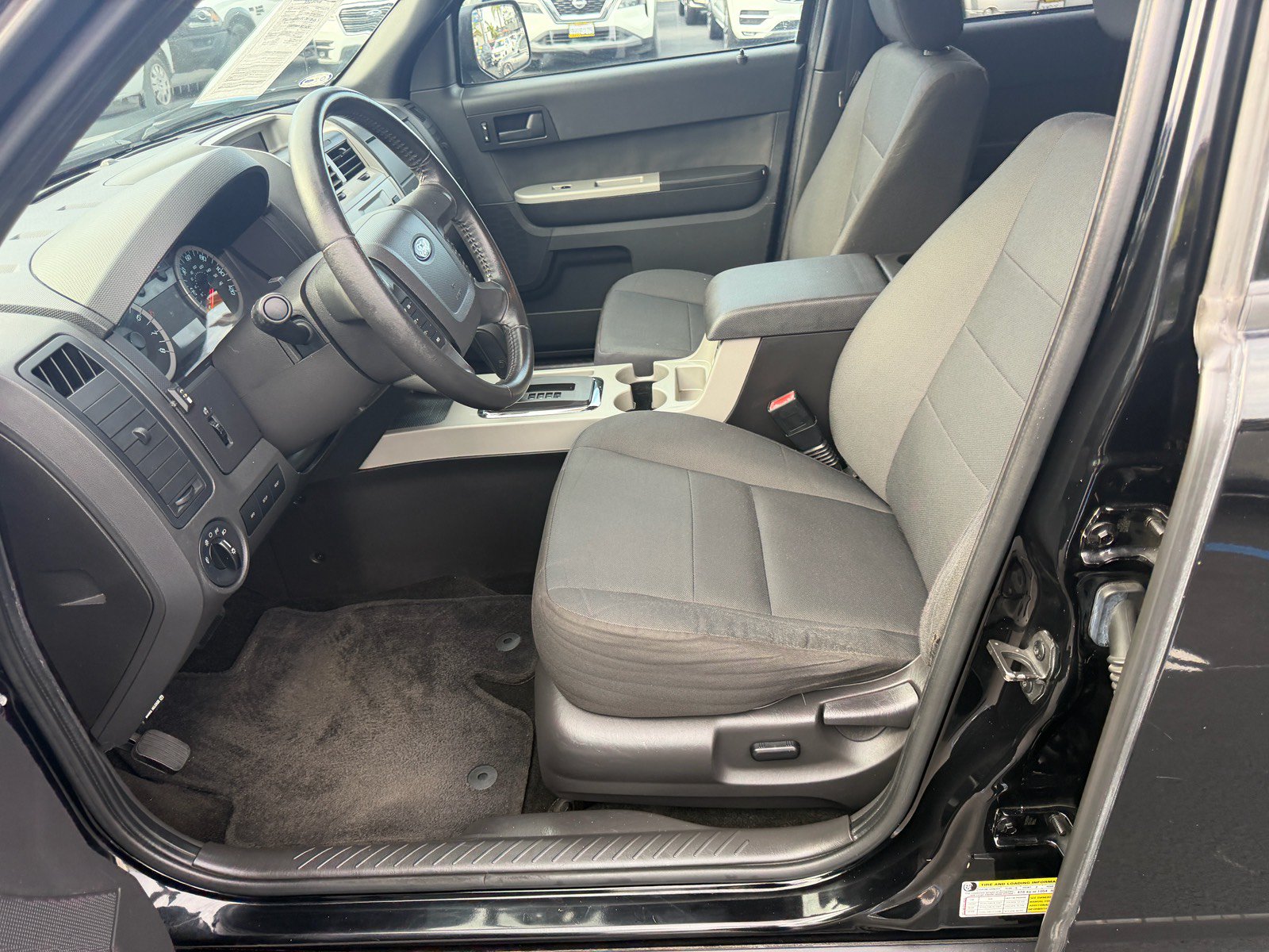 Used 2012 Ford Escape XLT FWD image 16