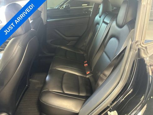 Used 2021 Tesla Model 3 Standard Range Plus RWD image 5