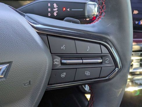 Used 2024 Chevrolet Traverse RS image 26