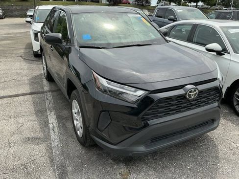 Used 2025 Toyota RAV4 LE FWD image 4