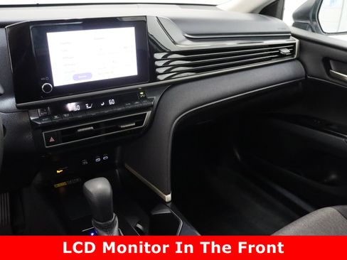 Certified 2025 Toyota Camry LE image 15