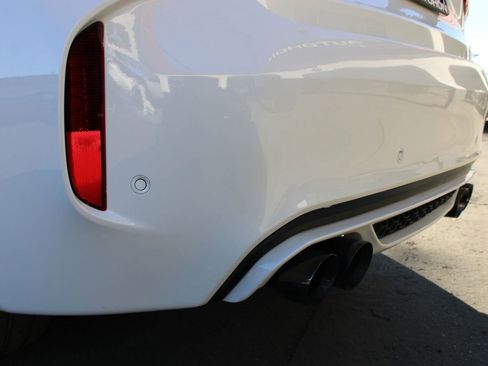 Used 2018 BMW X6 M w/ Executive Package image 42