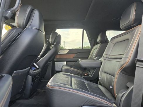 Used 2024 Lincoln Navigator Black Label AWD/4WD image 30